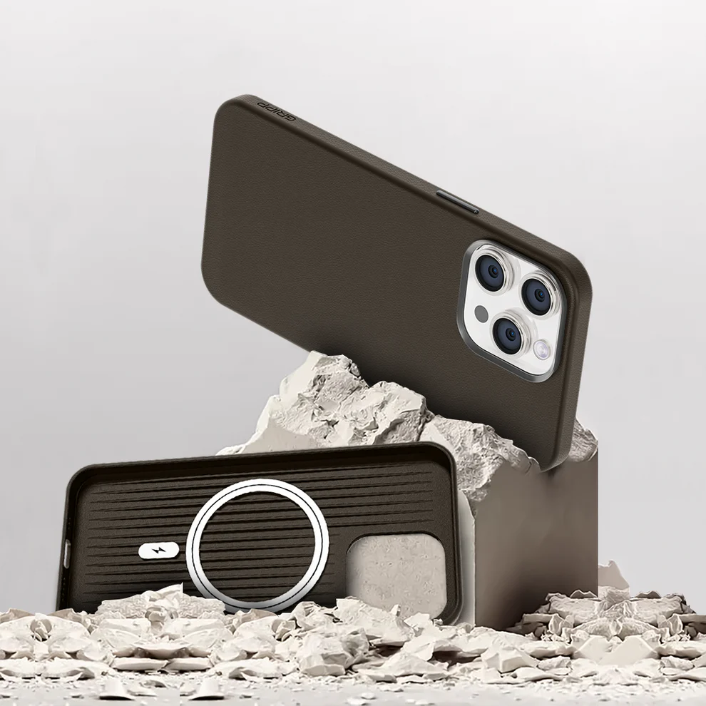 GRIPP Heritage Xtreme Apple iPhone 15 Pro with MagSafe Case - Brown