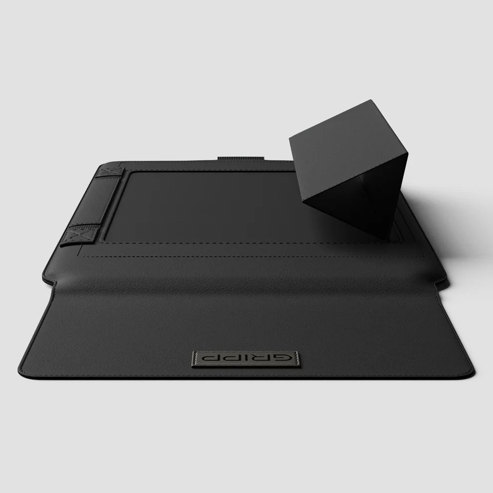 GRIPP Malleable Premium Leather Upto 14" / 35.56 cm MacBook/Laptop Sleeve