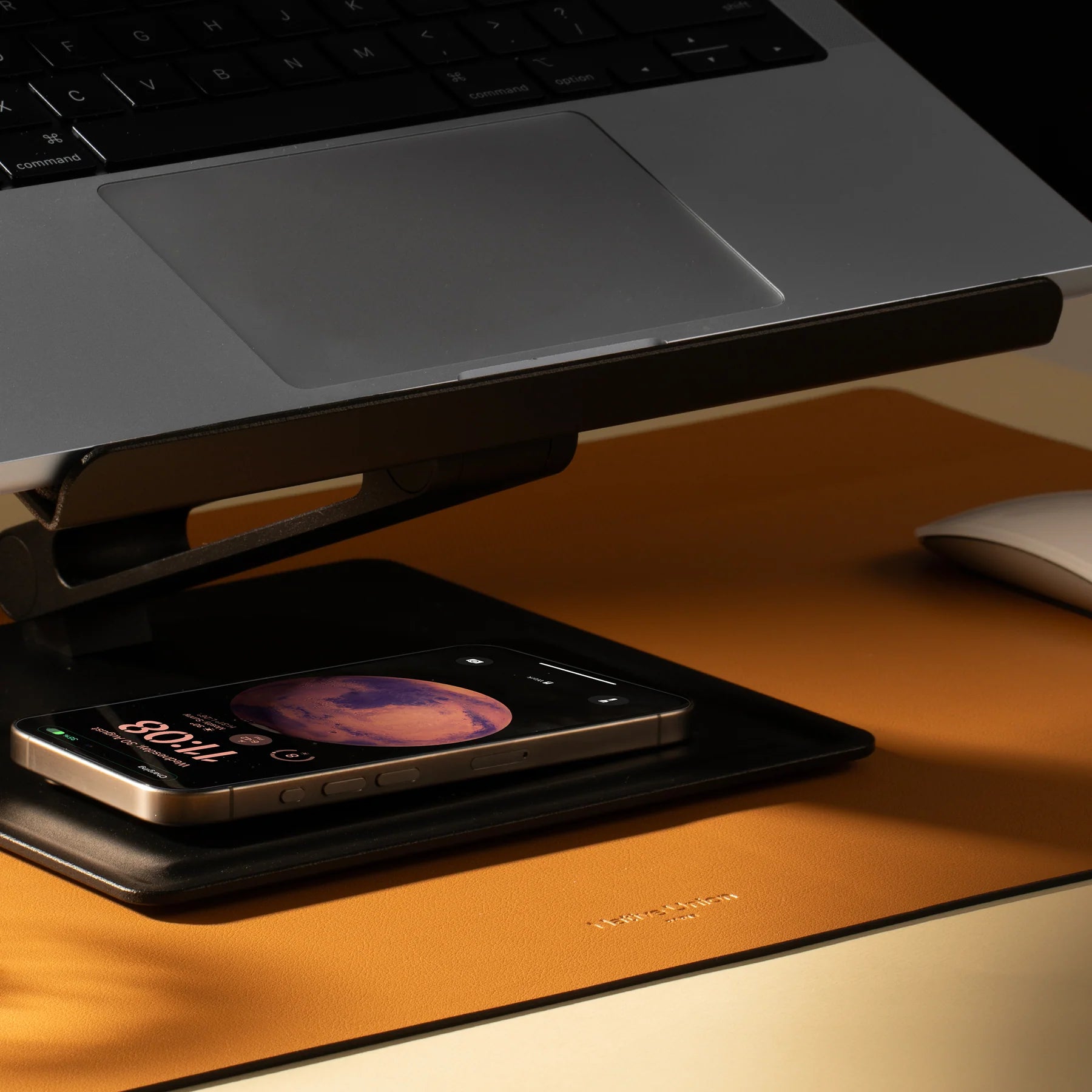 Native Union Desk Mat – Water-Resistant (Black/Kraft)
