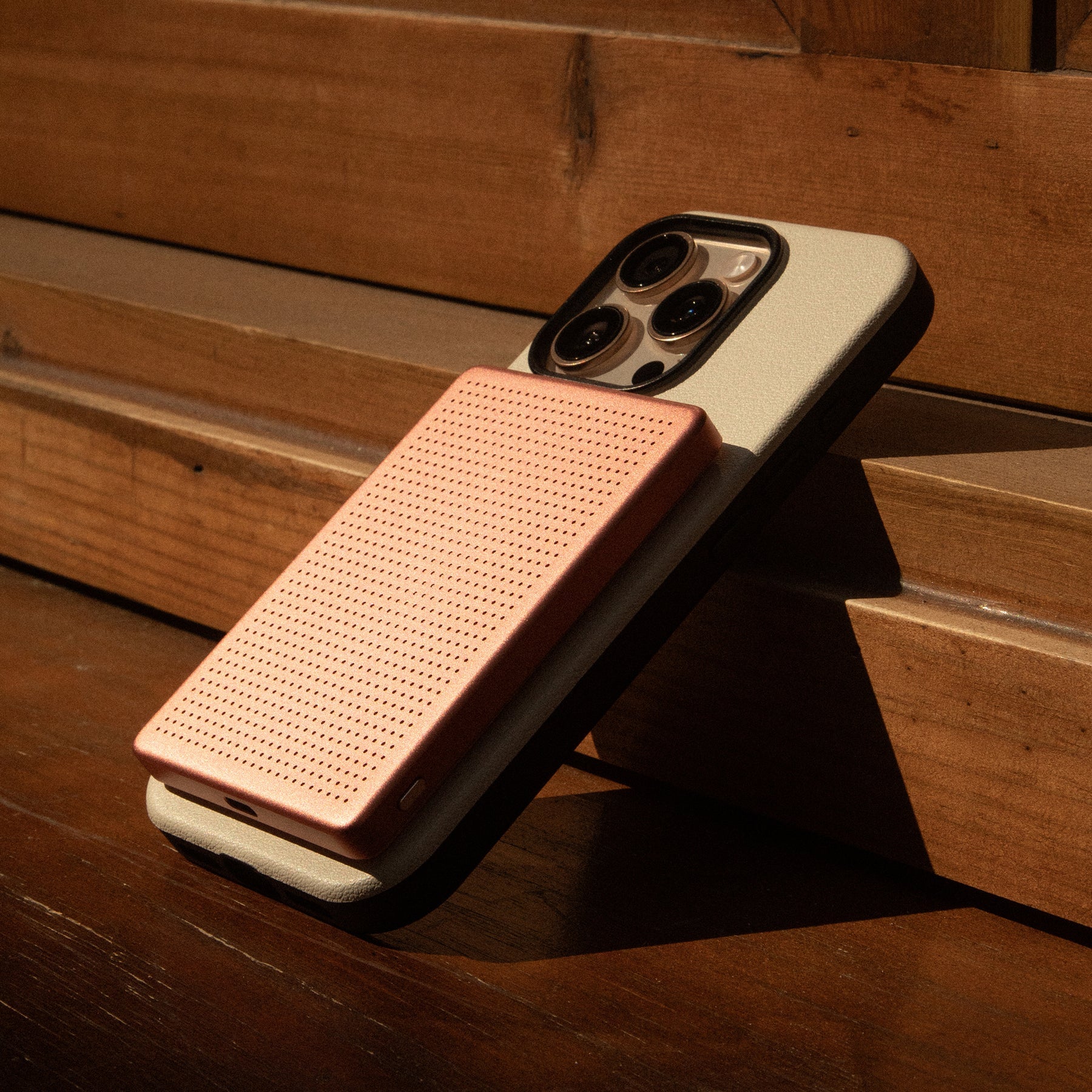 NATIVE UNION ACTIVE POWER BANK 5000 MAH- SANDSTONE