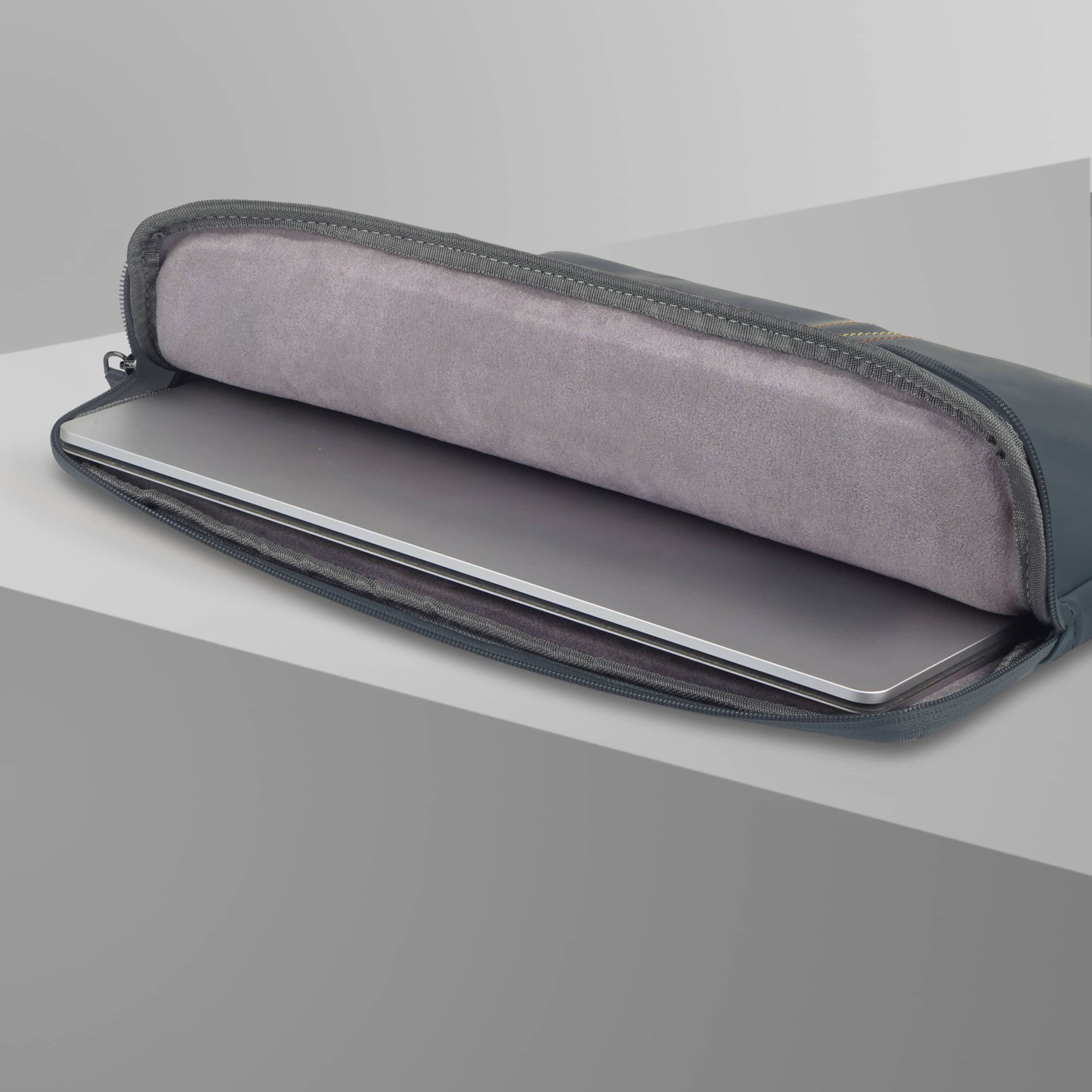 Neopack Stanley Sleeve With Pouch For Upto 14.2" Macbooks (Teal Green)