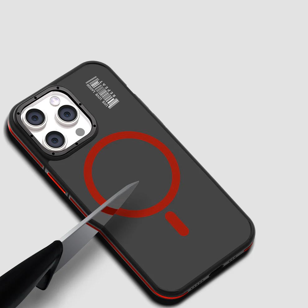 GRIPP Raigor Apple iPhone 15 Pro with MagSafe Case - Red