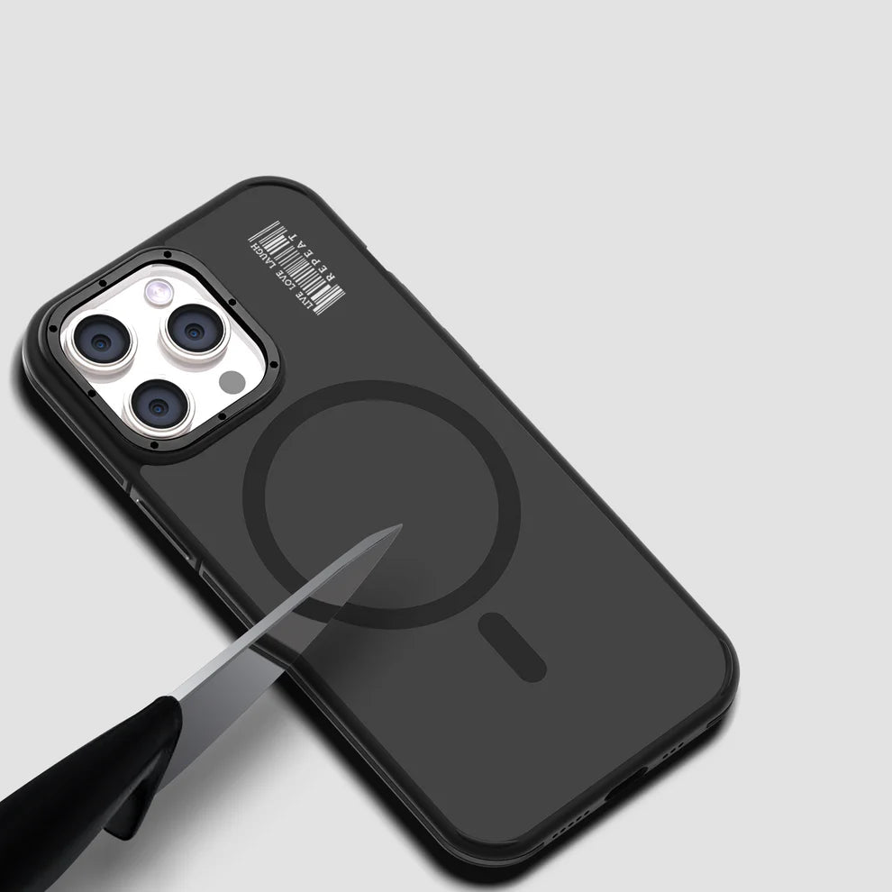 GRIPP Raigor Apple iPhone 15 Pro with MagSafe Case - Black