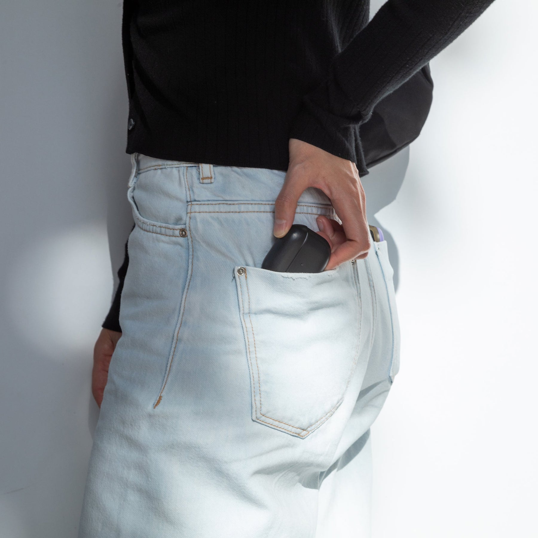Native Union Leather Case for AirPods (Gen 3)