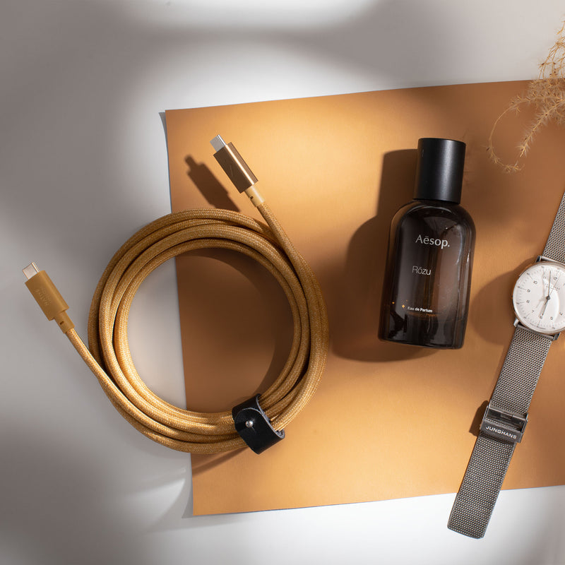 Native Union Belt Cable Pro 240W (USB-C to USB-C) The recycled 8-foot 240W USB-C to USB-C cable with bonded leather strap