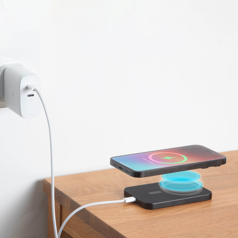 Native Union (Re)Classic Power Bank 5000Mah -Navy