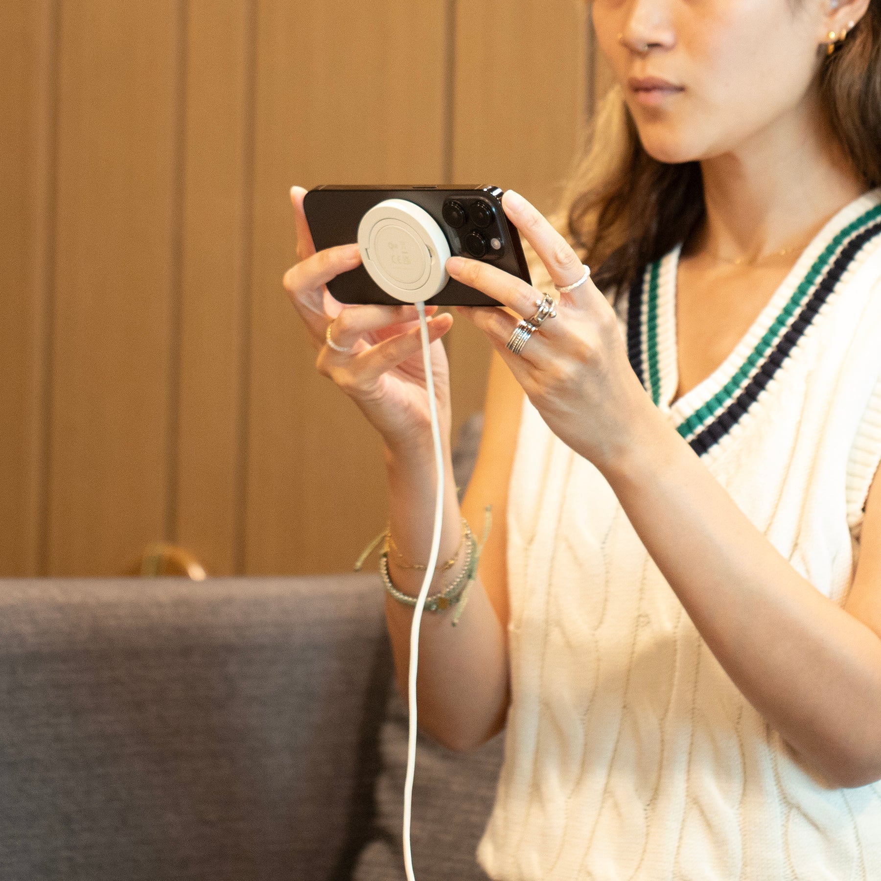 Native Union SnapStand Magnetic Wireless Charger The versatile magnetic wireless charger and iPhone stand in one