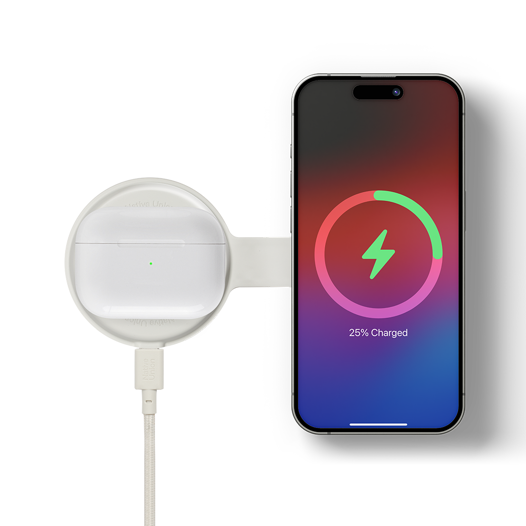 Native Union Voyage 2-in-1 Magnetic Wireless Charger The space-saving multi-device charging station for all your travels