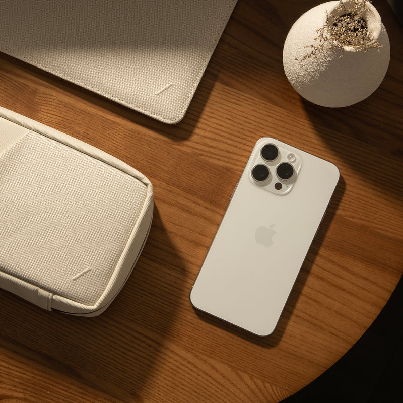 Native Union Stow Slim for MacBook (16")